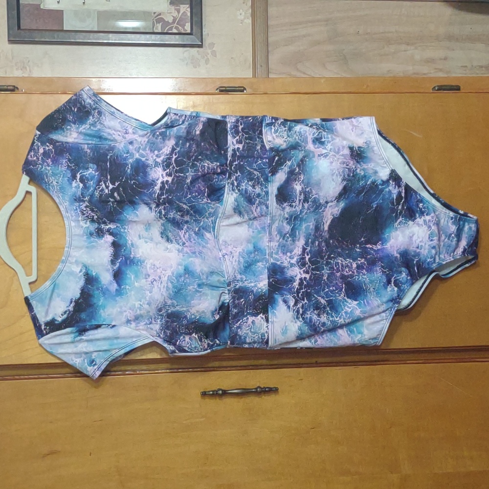 NWOT 2X Torrid Active Swim Scoop Back 1-Piece Swimsuit Color: Ocean Waves
